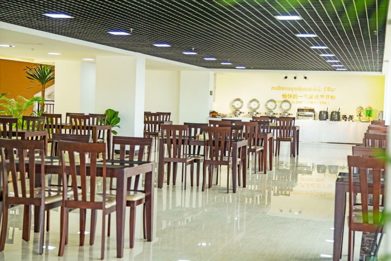 City Comfort Hotel Phnom Penh Airport Bagian luar foto