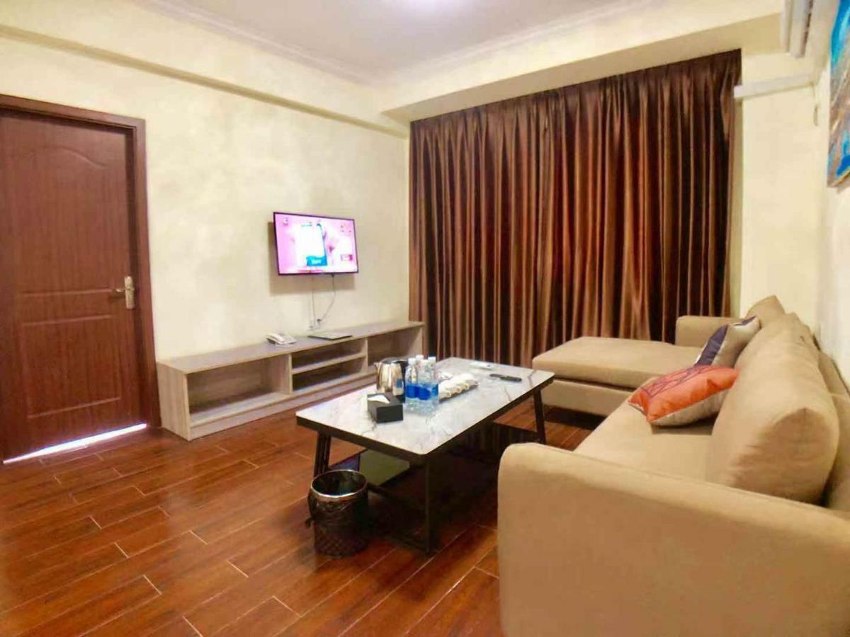City Comfort Hotel Phnom Penh Airport Bagian luar foto