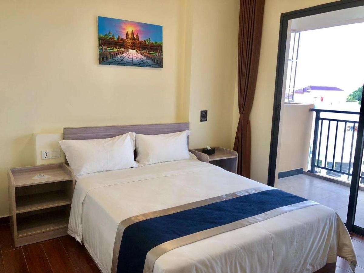 City Comfort Hotel Phnom Penh Airport Bagian luar foto